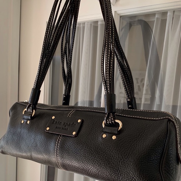 VINTAGE KATE SPADE BARREL SHAPE PURSE - Picture 2 of 8